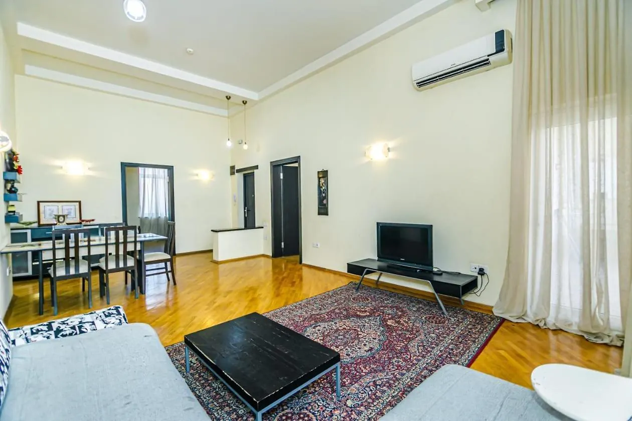Apartment Центр Баку 2 Спальни